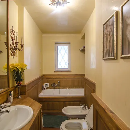 Casa Cristallo קורטינה ד'אמפזו